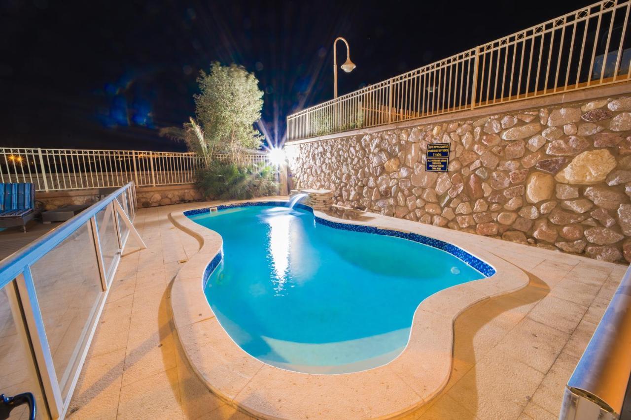 エイラートYalarent Oasis Garden With Private Poolアパートメント エクステリア 写真